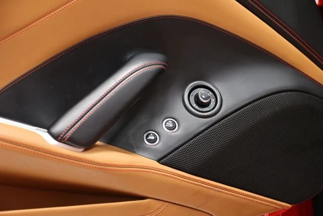 2015 Ferrari California T - Image 12 of 12