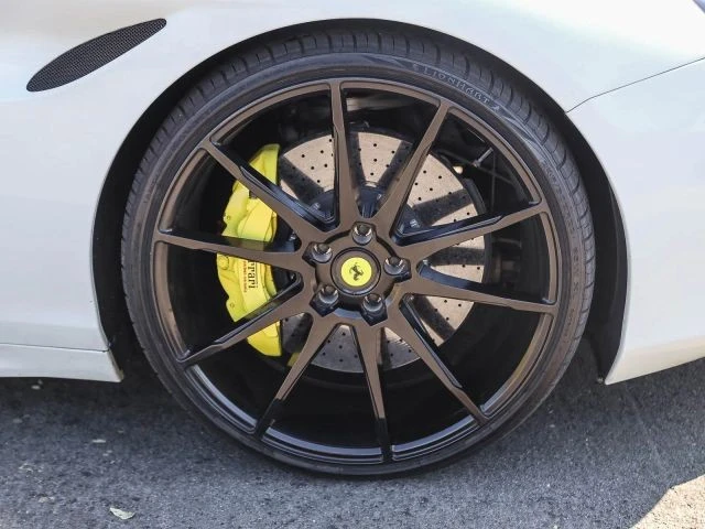 2015 Ferrari California T - Image 10 of 31