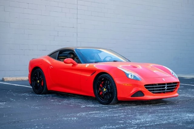 2015 Ferrari California T - Image 8 of 21