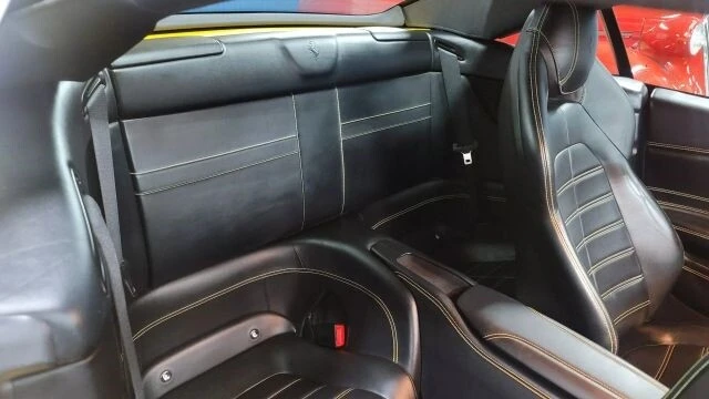 2015 Ferrari California T - Image 12 of 21