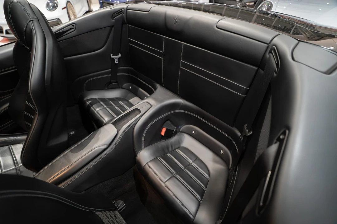 2015 Ferrari California T - Image 31 of 31