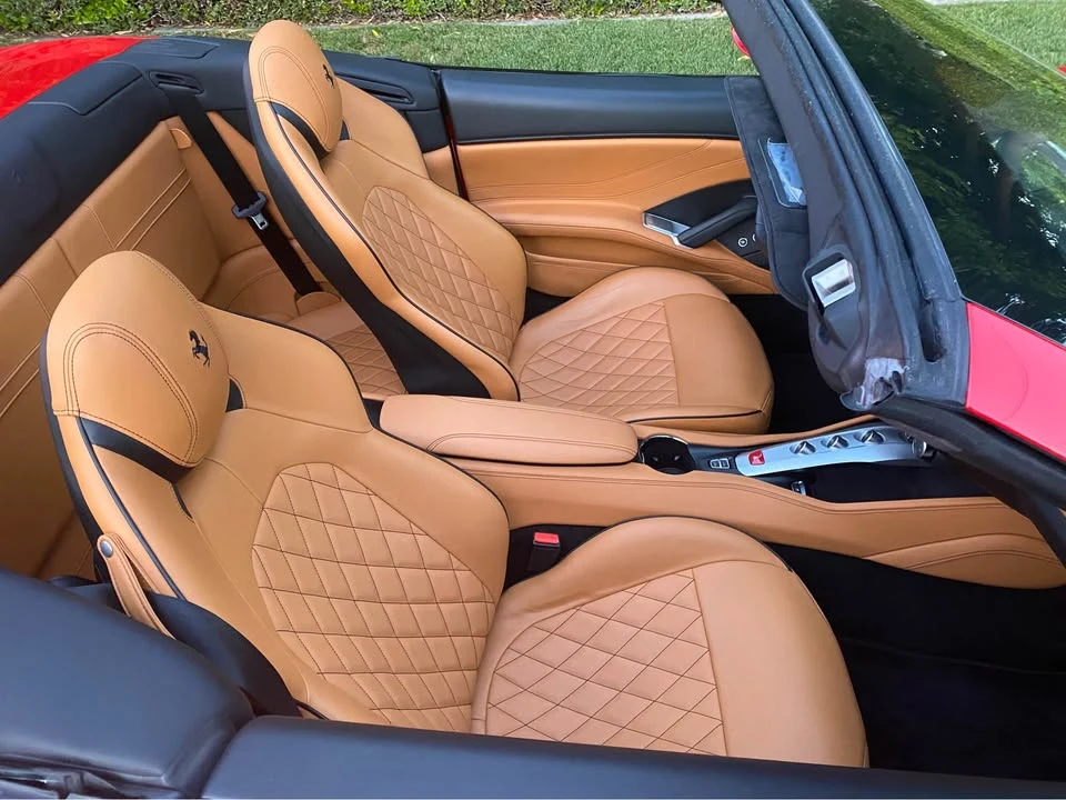 2015 Ferrari California T - Image 10 of 20