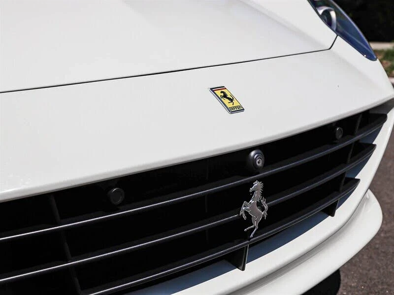 2015 Ferrari California T - Image 11 of 31