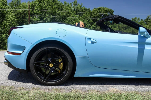 2015 Ferrari California T - Image 10 of 31