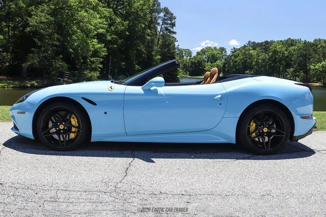 2015 Ferrari California T - Image 3 of 31