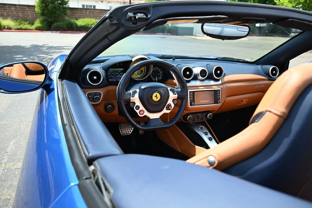 2015 Ferrari California T - Image 28 of 31