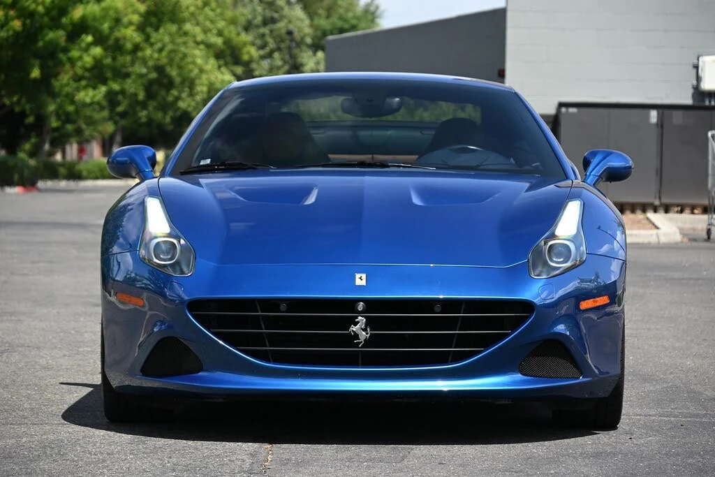 2015 Ferrari California T - Image 2 of 31