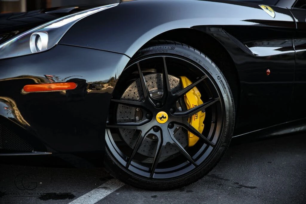 2015 Ferrari California T - Image 6 of 31