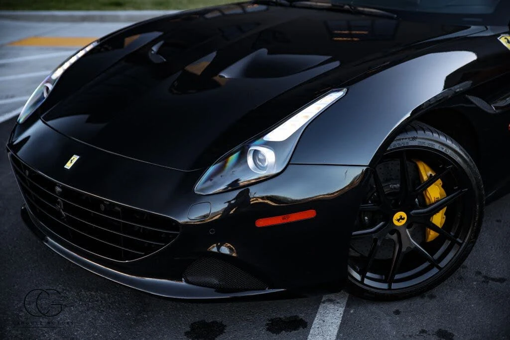 2015 Ferrari California T - Image 4 of 31