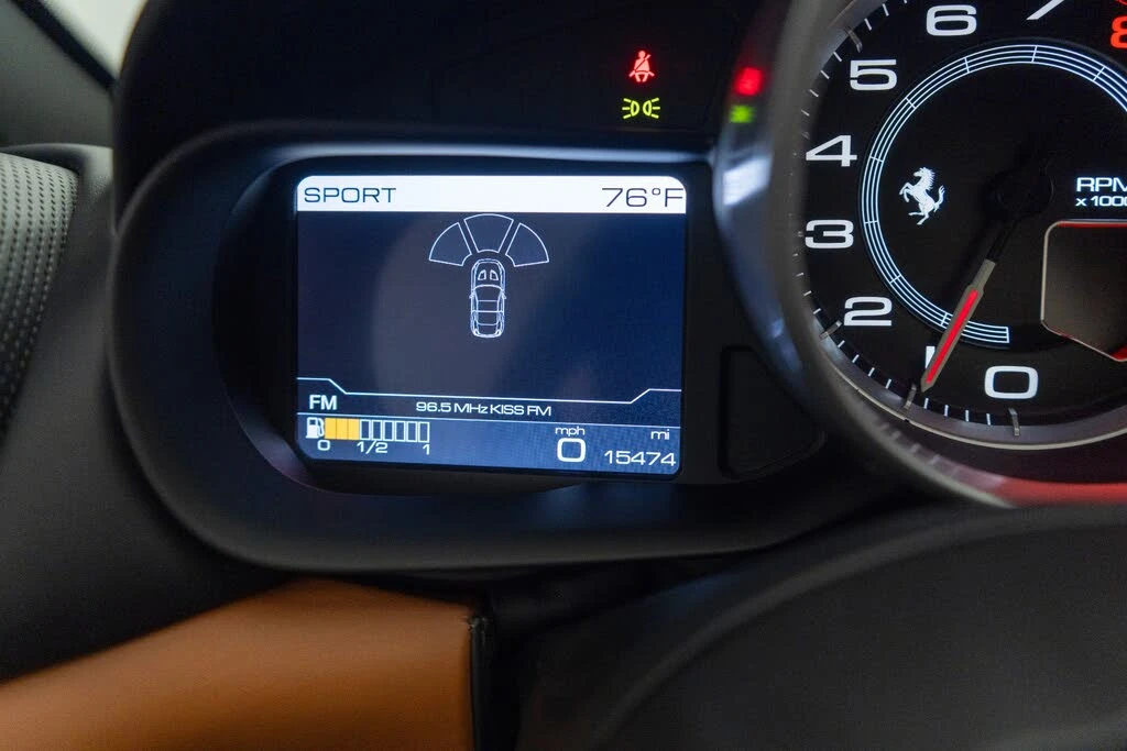 2015 Ferrari California T - Image 22 of 31