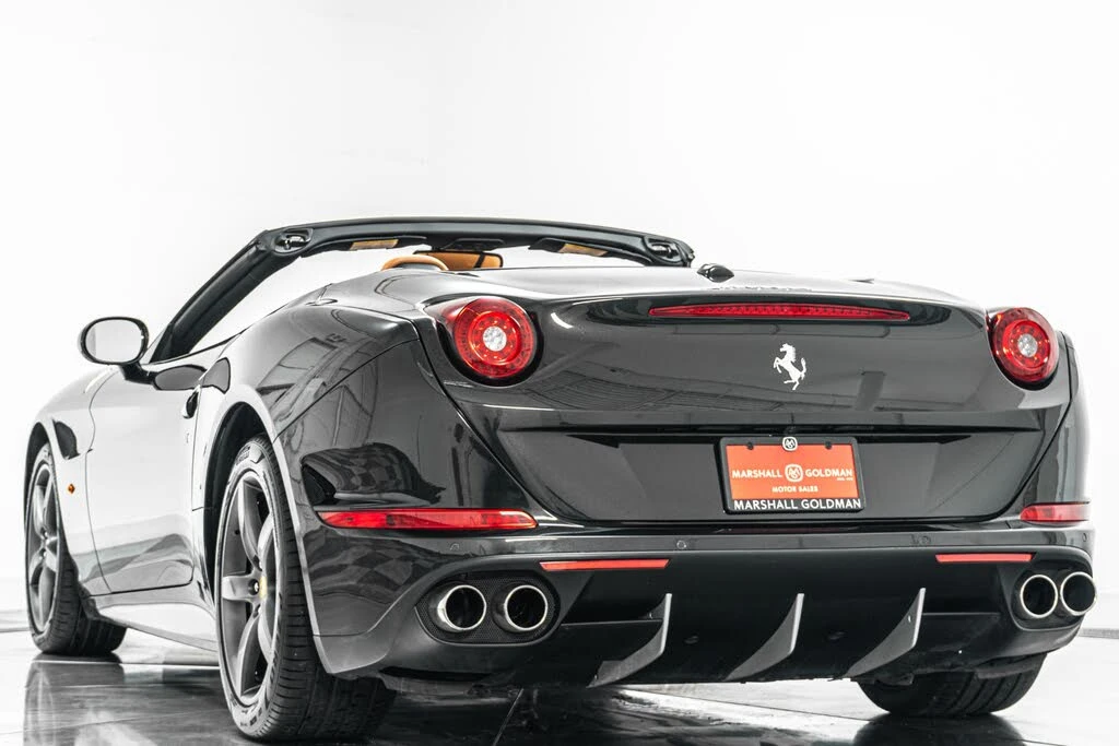 2015 Ferrari California T - Image 7 of 31
