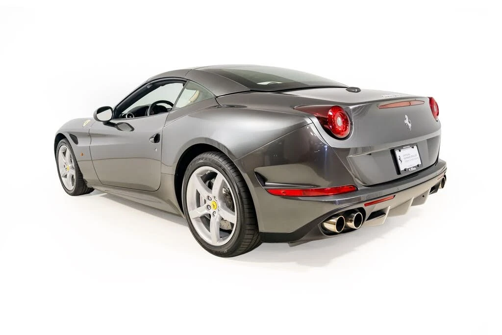 2015 Ferrari California T - Image 4 of 31