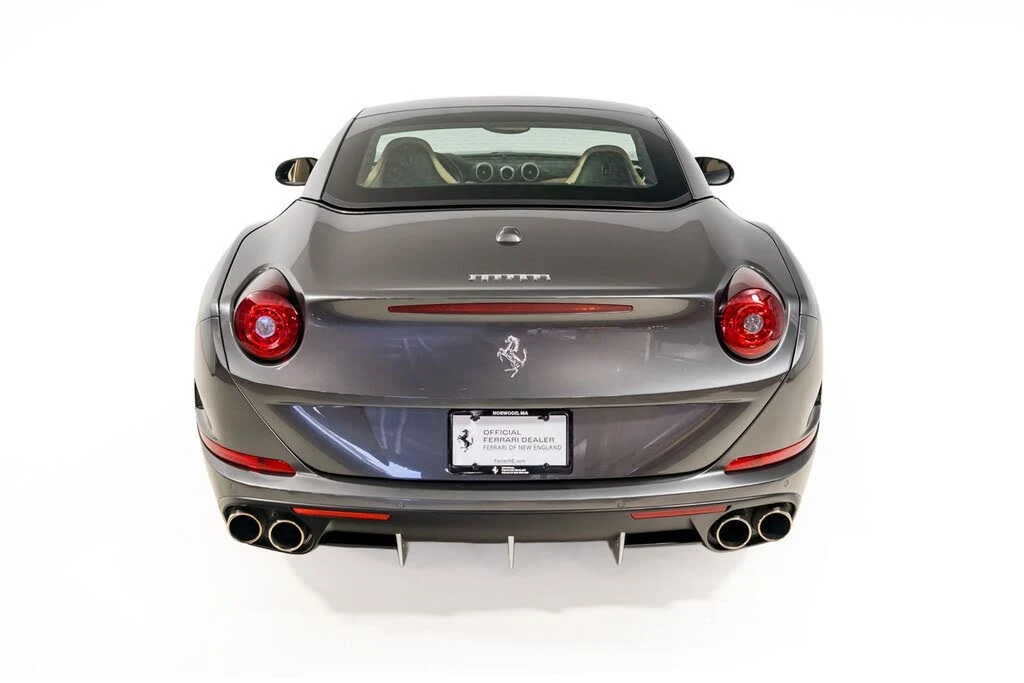 2015 Ferrari California T - Image 7 of 31
