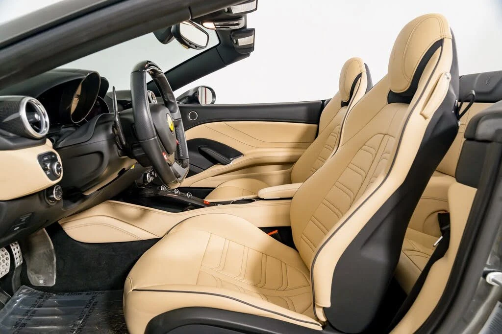 2015 Ferrari California T - Image 27 of 31