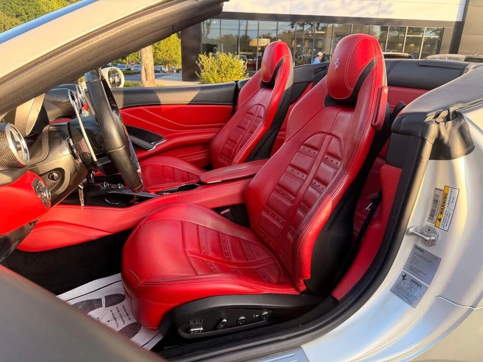 2015 Ferrari California T - Image 21 of 31
