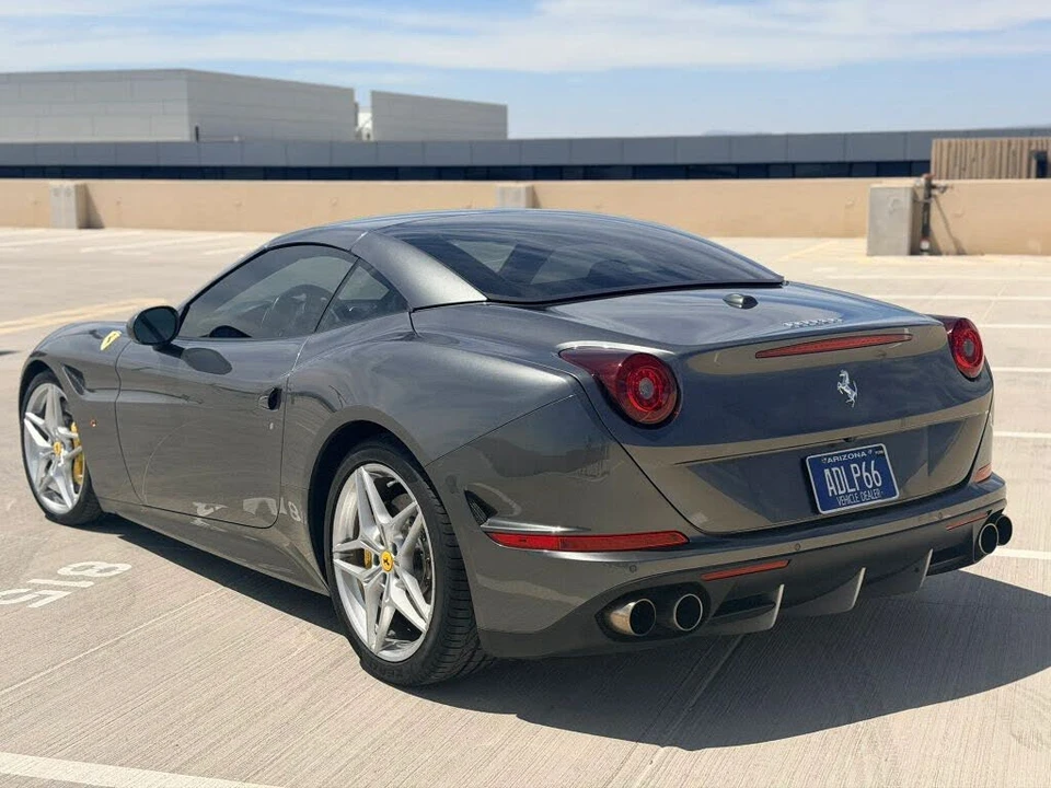 2015 Ferrari California T - Image 9 of 18