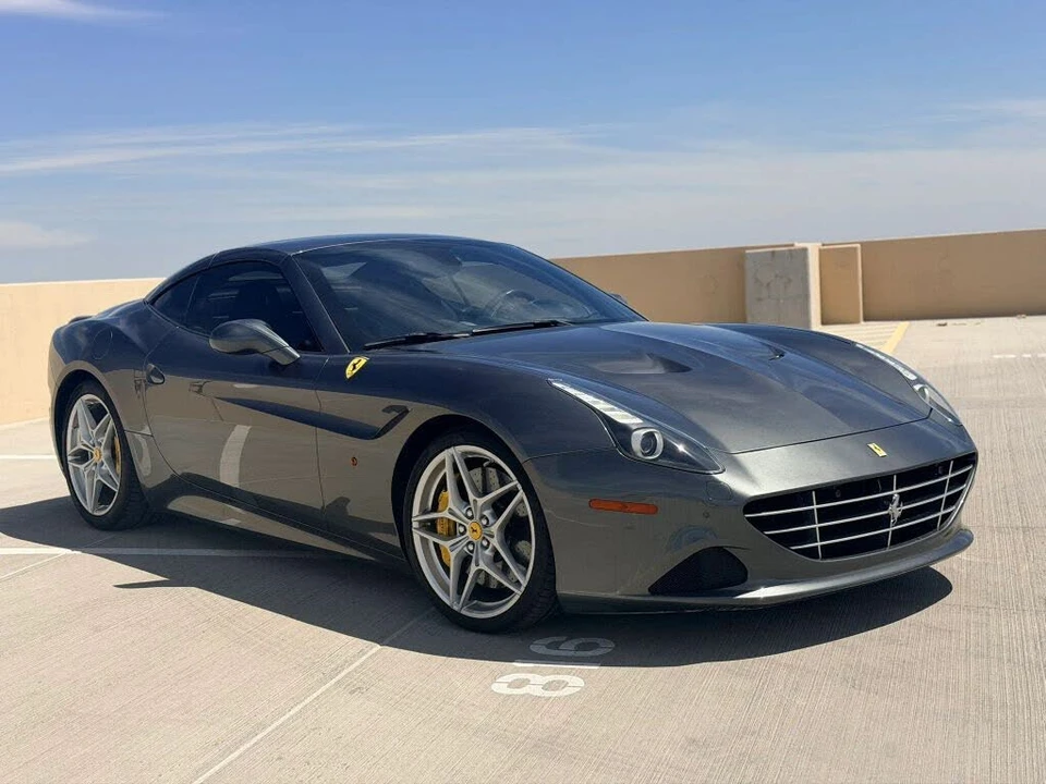 2015 Ferrari California T - Image 6 of 18