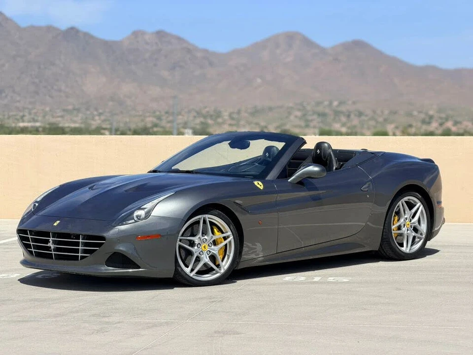 2015 Ferrari California T - Image 4 of 18