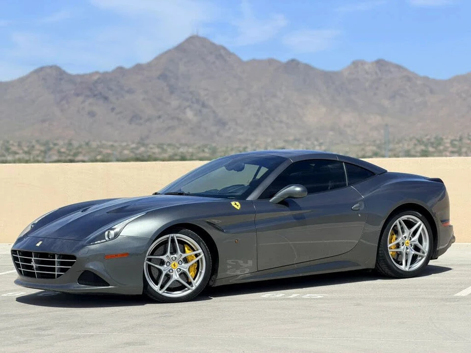 2015 Ferrari California T - Image 12 of 18