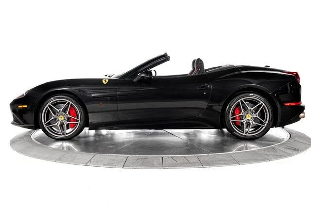 2015 Ferrari California T - Image 3 of 31