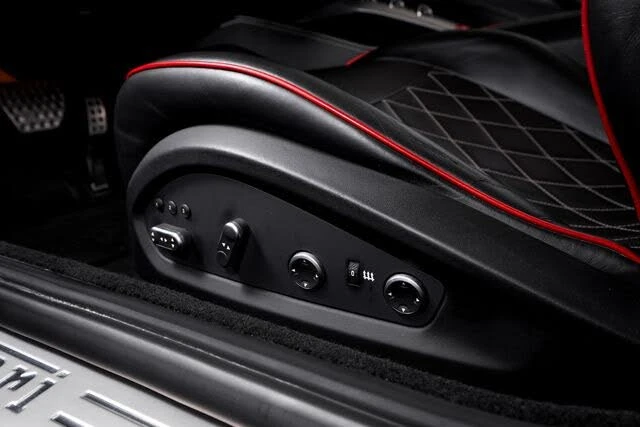 2015 Ferrari California T - Image 25 of 31