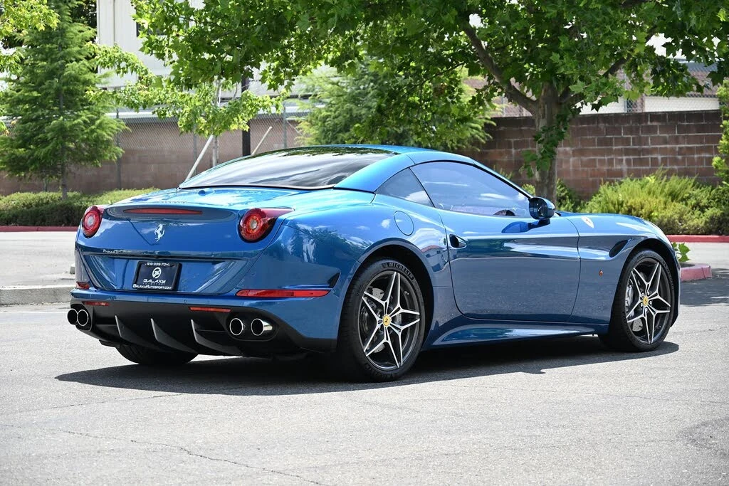 2015 Ferrari California T - Image 7 of 31