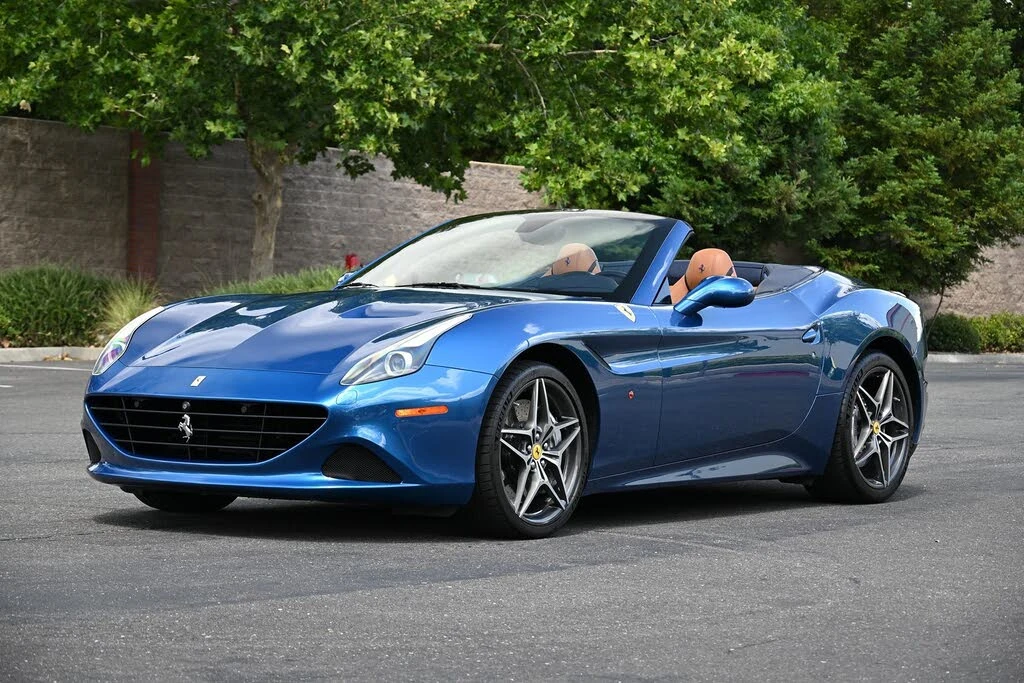 2015 Ferrari California T - Image 14 of 31