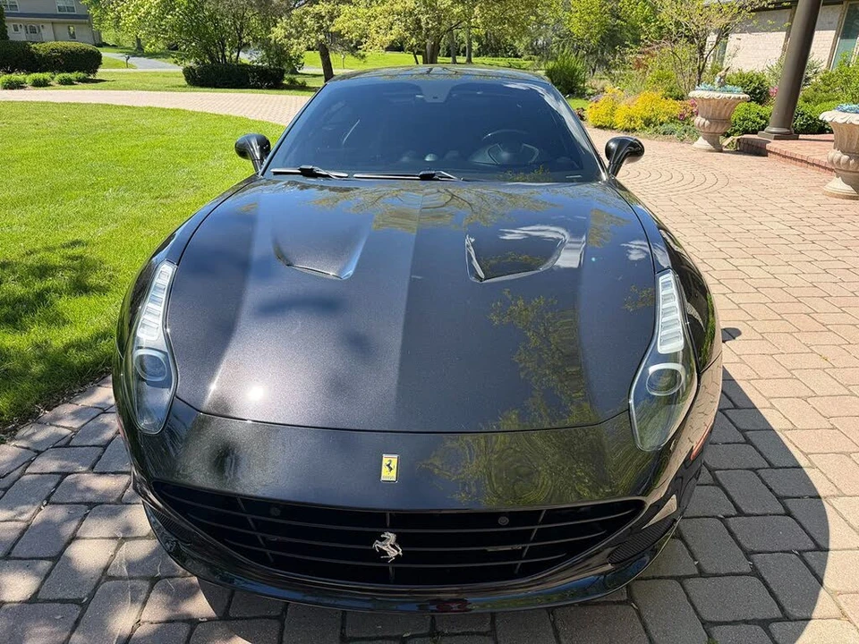 2015 Ferrari California T - Image 14 of 31