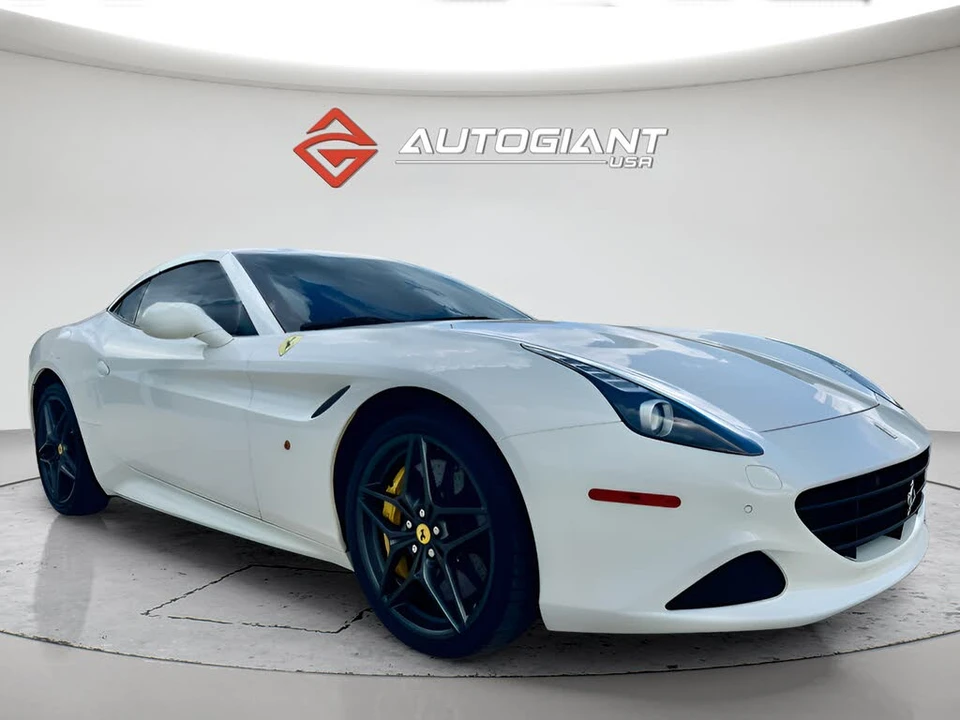 2015 Ferrari California T - Image 6 of 31