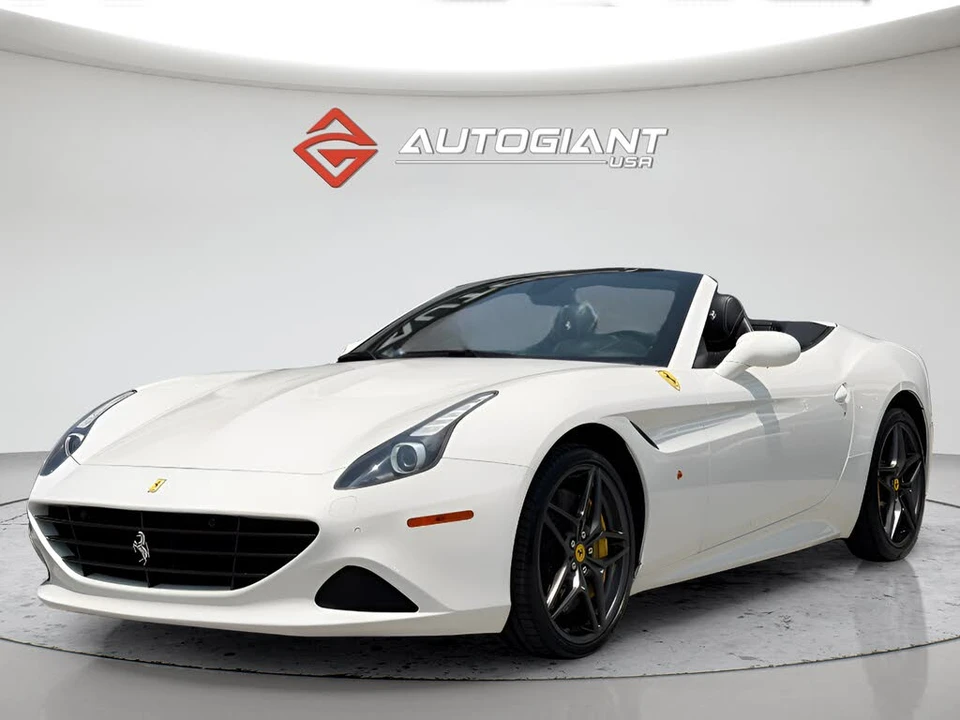 2015 Ferrari California T - Image 12 of 31