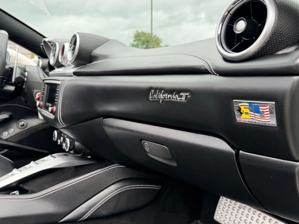 2015 Ferrari California T - Image 27 of 31