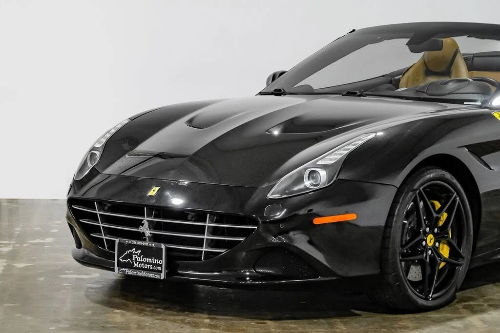 2015 Ferrari California T - Image 7 of 31