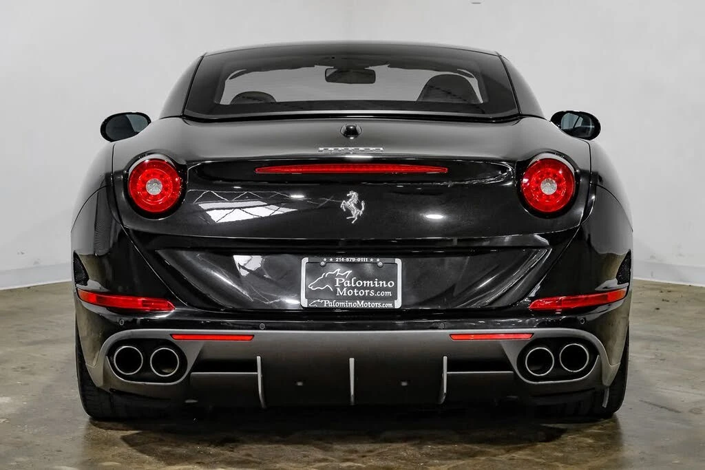2015 Ferrari California T - Image 22 of 31