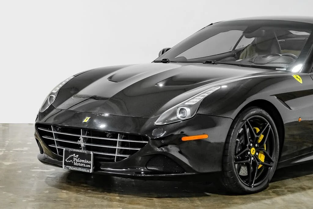 2015 Ferrari California T - Image 8 of 31