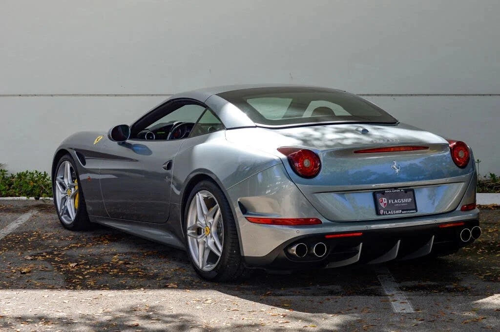 2015 Ferrari California T - Image 15 of 31