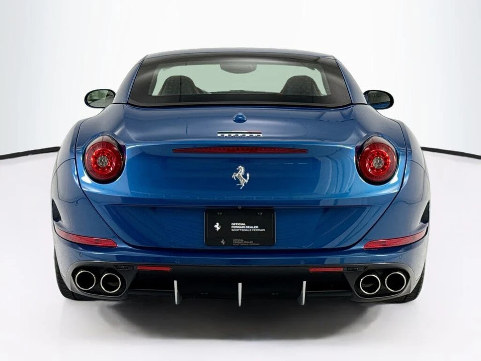 2015 Ferrari California T - Image 14 of 31