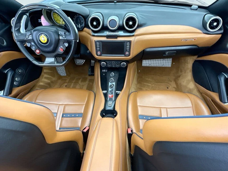 2015 Ferrari California T - Image 21 of 31
