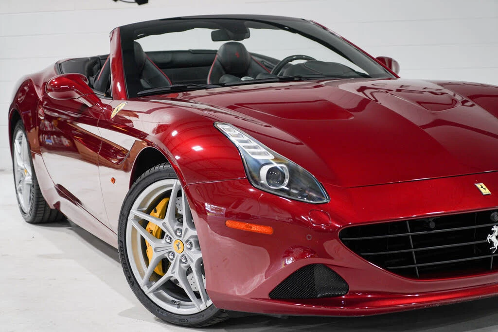2015 Ferrari California T - Image 26 of 31