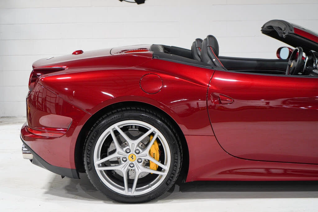 2015 Ferrari California T - Image 21 of 31