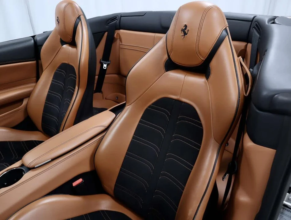 2015 Ferrari California T - Image 20 of 31