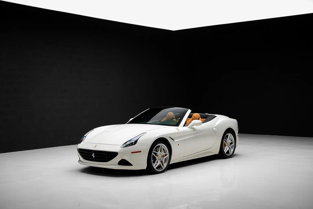 2015 Ferrari California T - Image 6 of 31