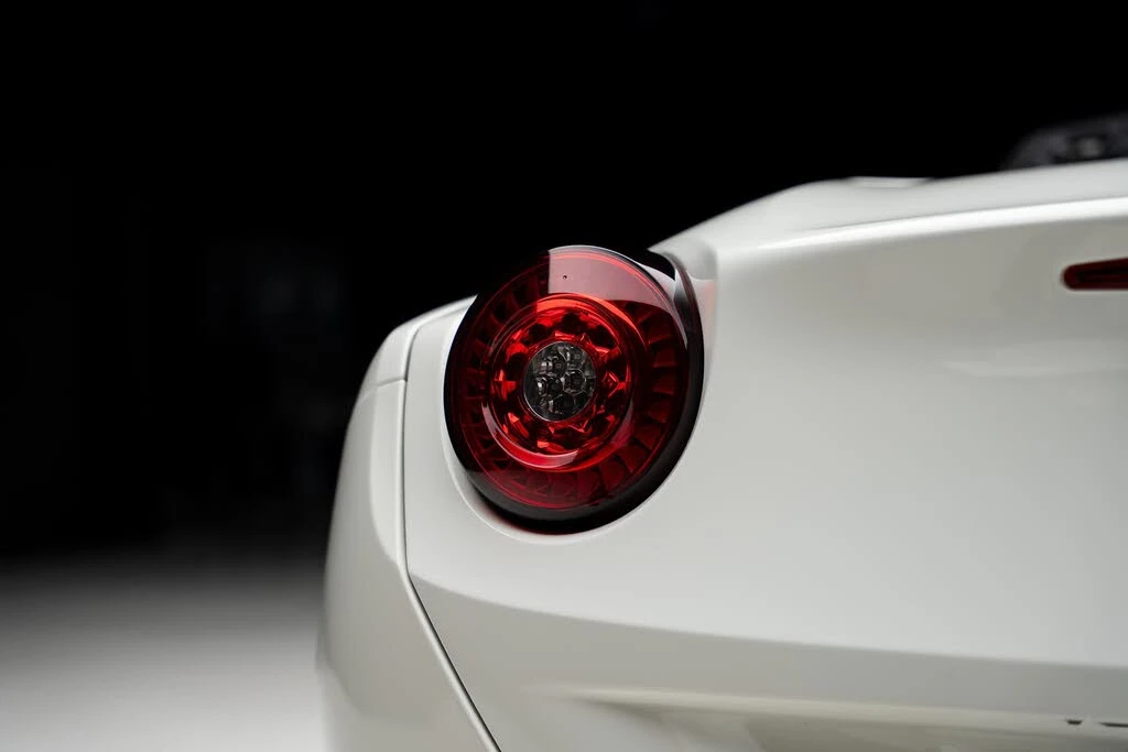 2015 Ferrari California T - Image 30 of 31