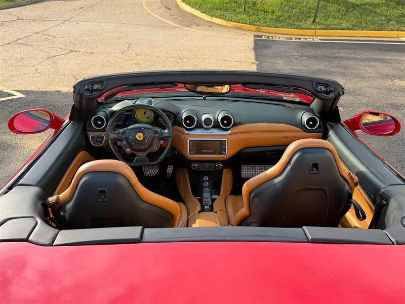 2015 Ferrari California T - Image 5 of 17