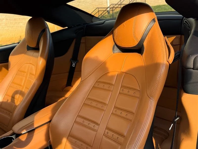2015 Ferrari California T - Image 15 of 17