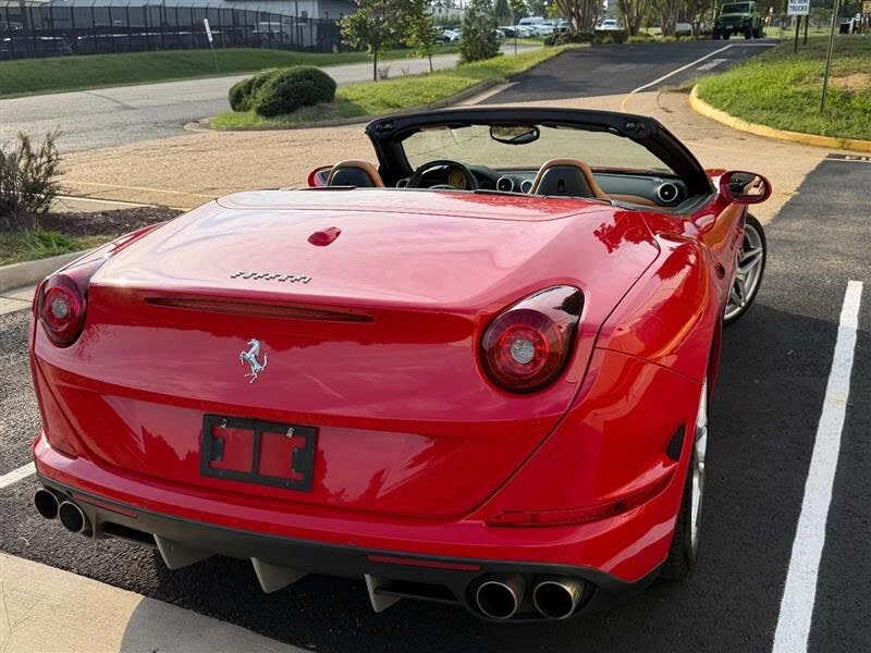 2015 Ferrari California T - Image 4 of 17
