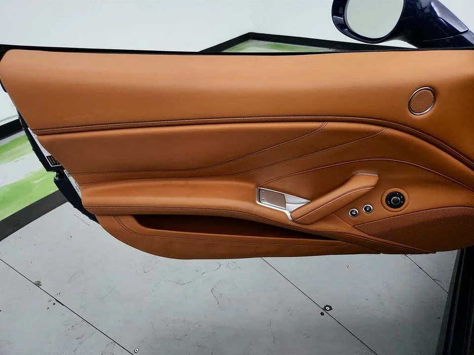 2015 Ferrari California T - Image 21 of 31