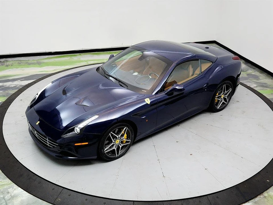 2015 Ferrari California T - Image 28 of 31