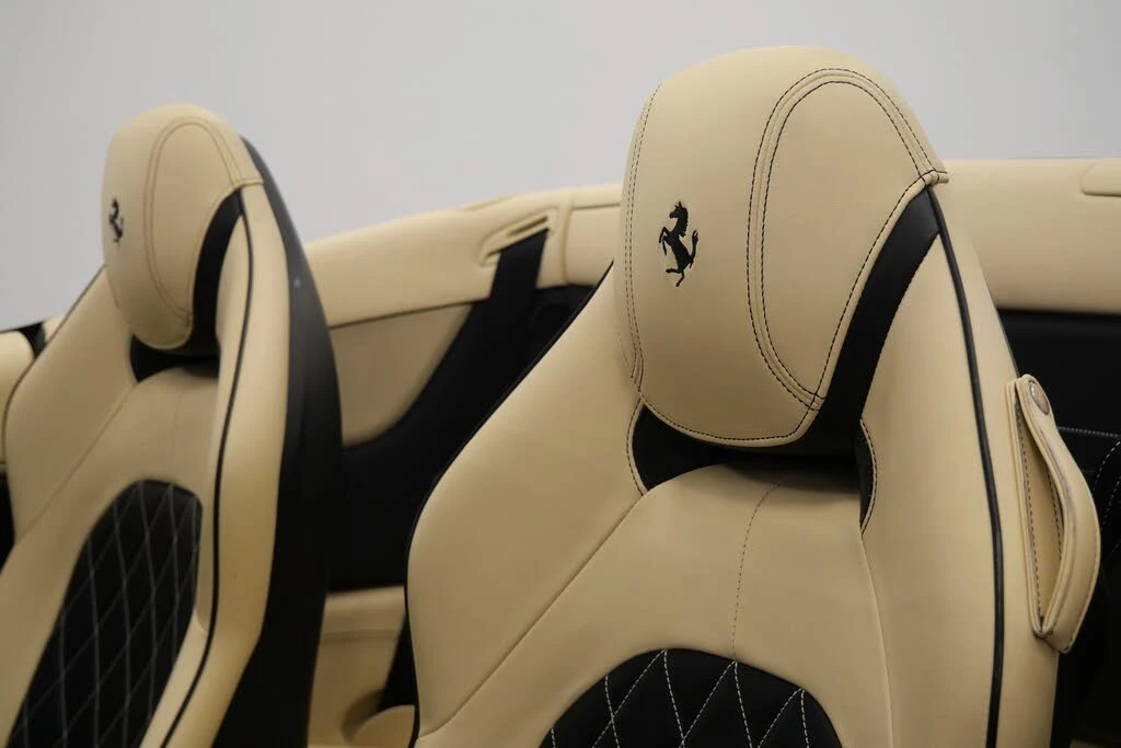 2015 Ferrari California T - Image 30 of 31