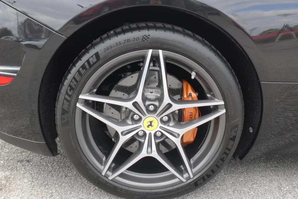 2015 Ferrari California T - Image 21 of 25