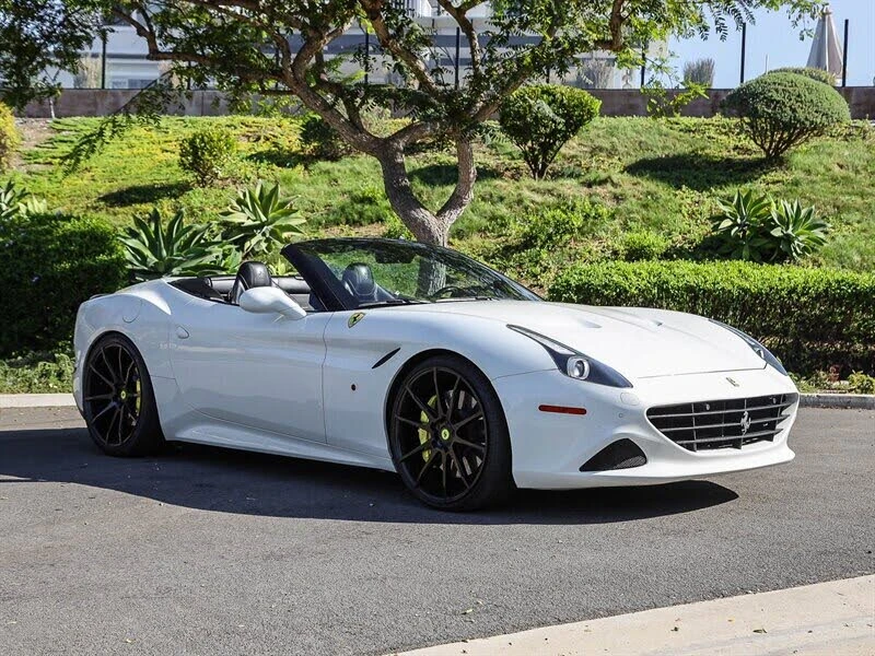 2015 Ferrari California T - Image 7 of 31